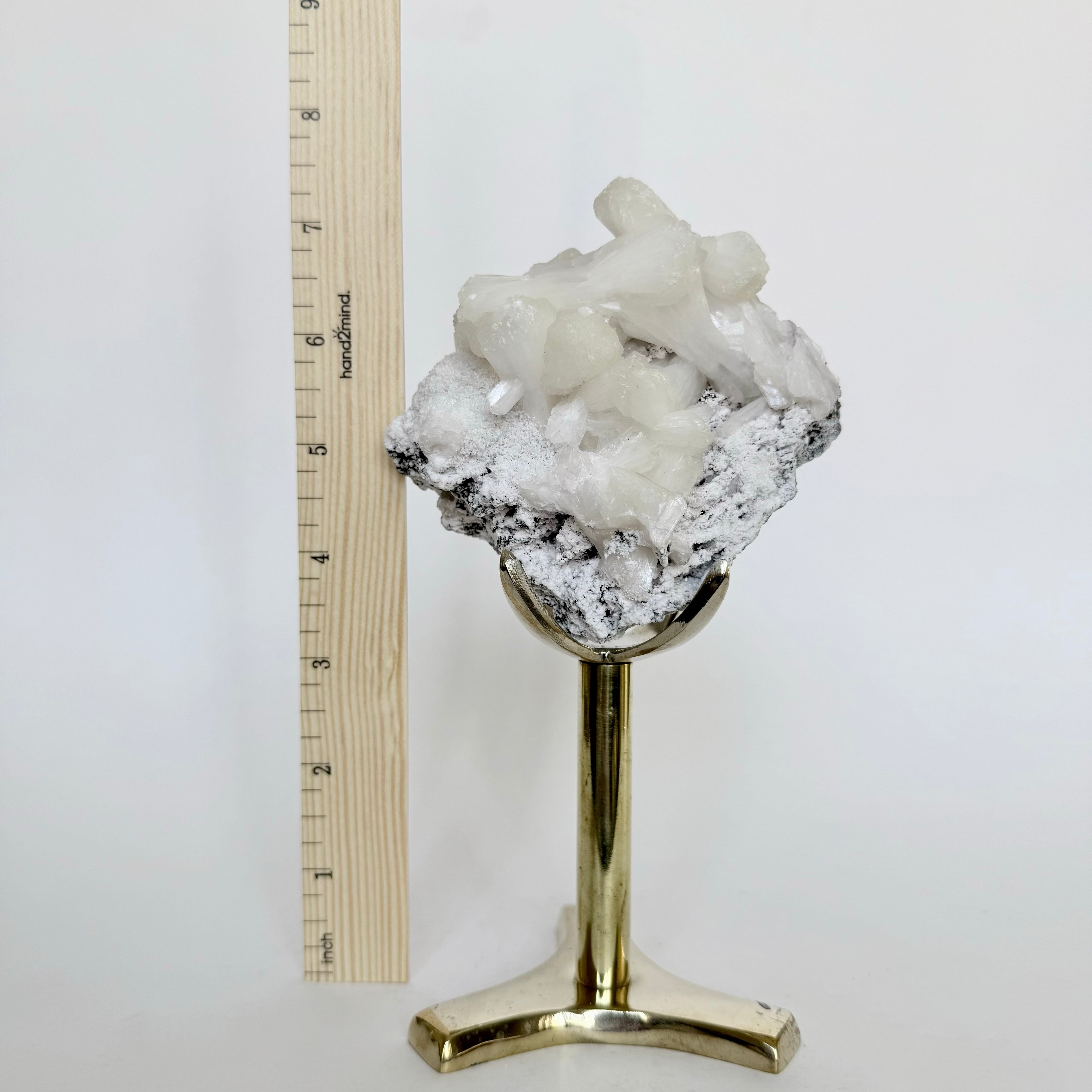 Apophyllite/Stilbite + Brass Claw Stand