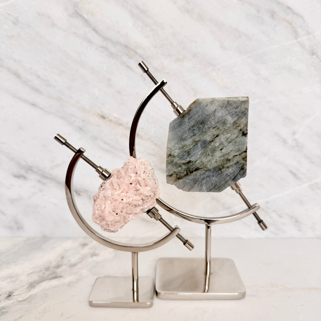 Dolomite + Chrome Arc Stand