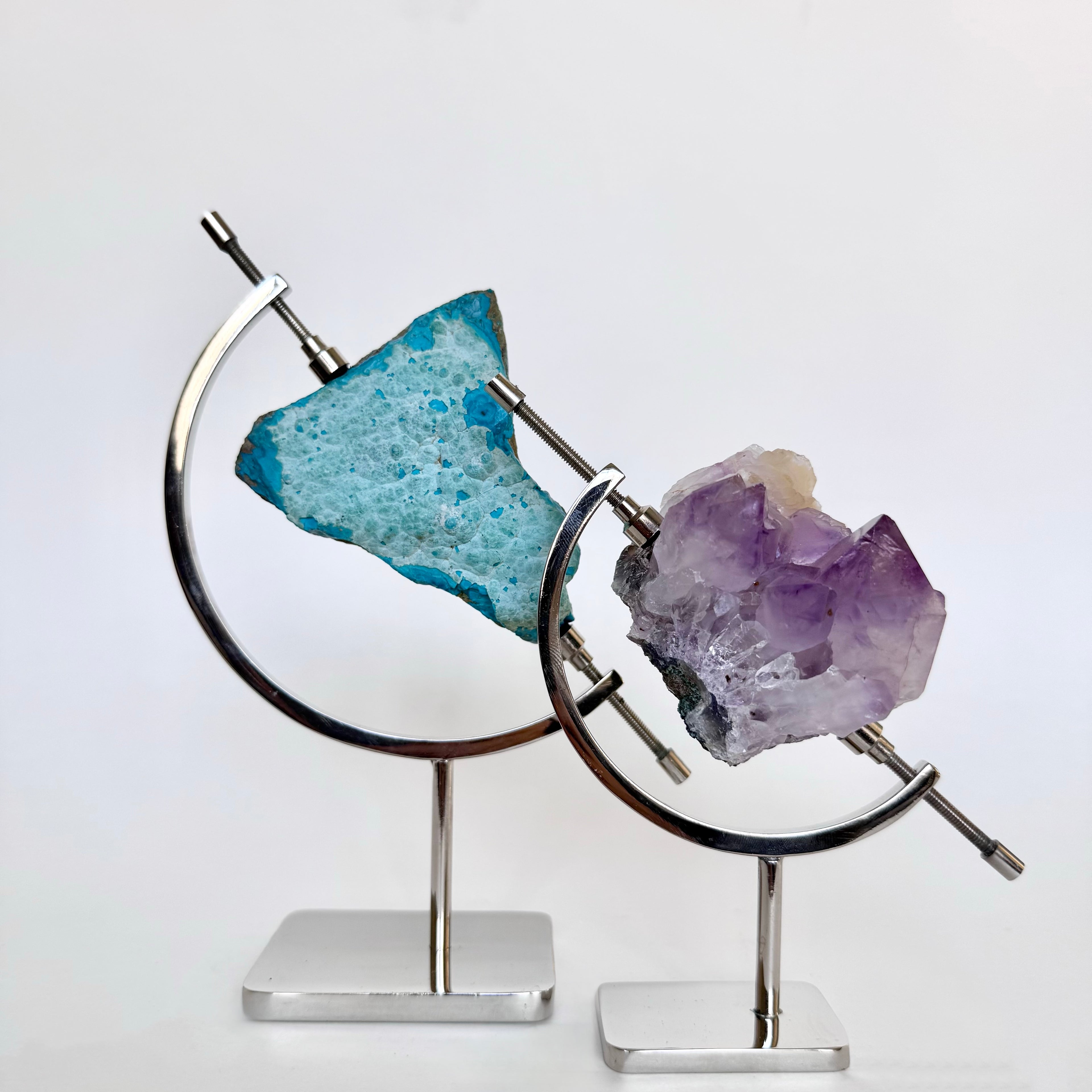 Amethyst + Chrome Arc Stand